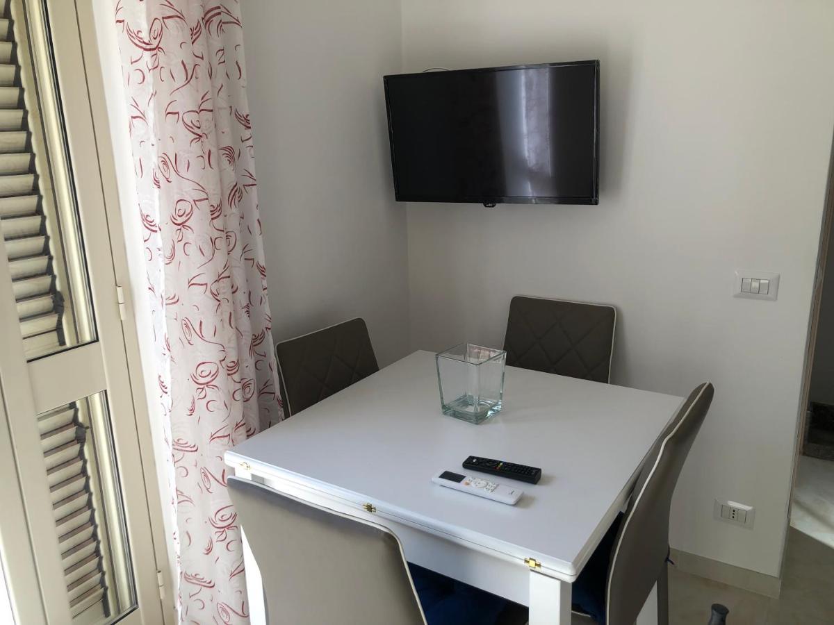 La Ginestra Hotel Giardini Naxos Eksteriør billede